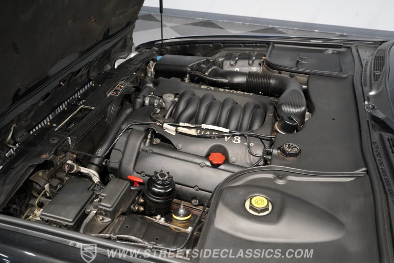 1998 Jaguar XJ 33