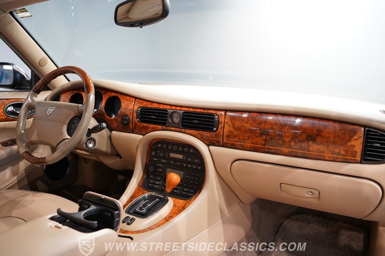 1998 Jaguar XJ 57