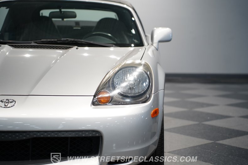 2001 Toyota MR2 21