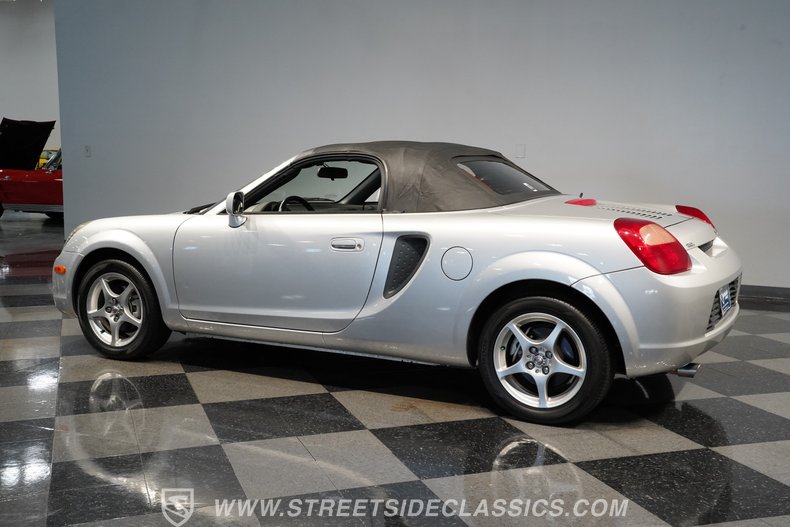 2001 Toyota MR2 9