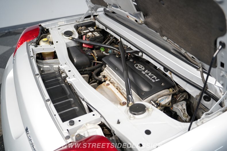 2001 Toyota MR2 33