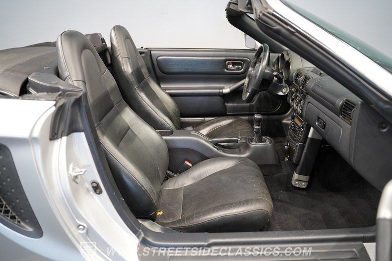 2001 Toyota MR2 49