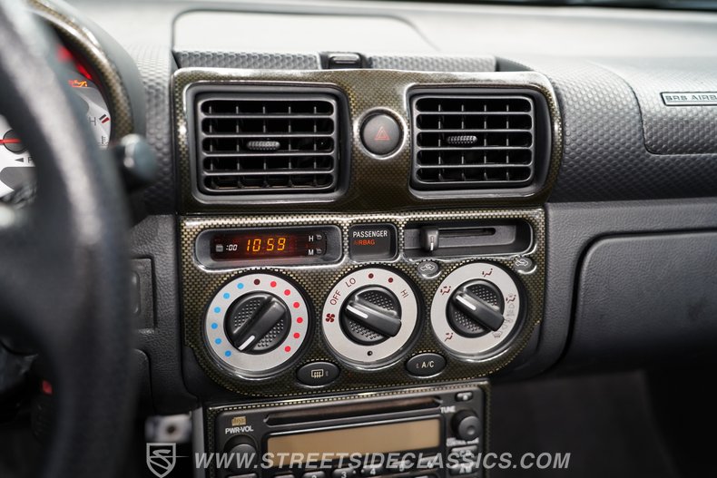 2001 Toyota MR2 43