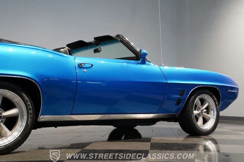 1969 Pontiac Firebird 29