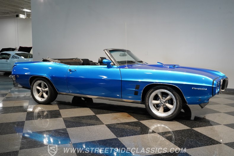 1969 Pontiac Firebird 16