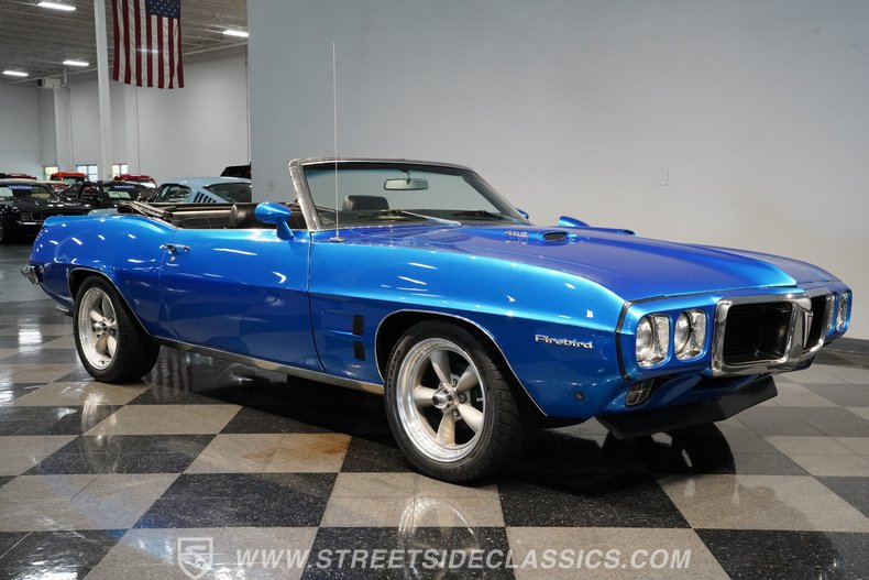 1969 Pontiac Firebird 17