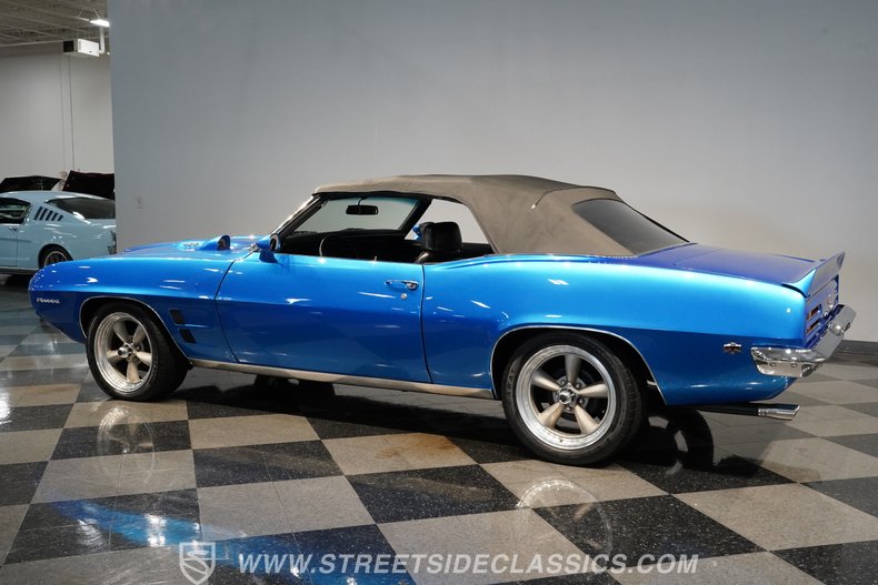 1969 Pontiac Firebird 9