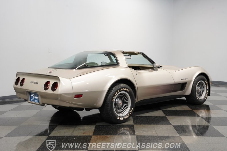 1982 Chevrolet Corvette 13