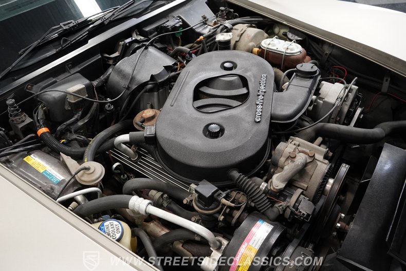 1982 Chevrolet Corvette 36