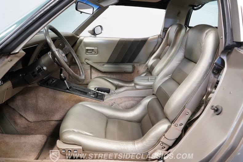 1982 Chevrolet Corvette 39