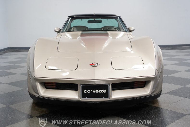 1982 Chevrolet Corvette 19