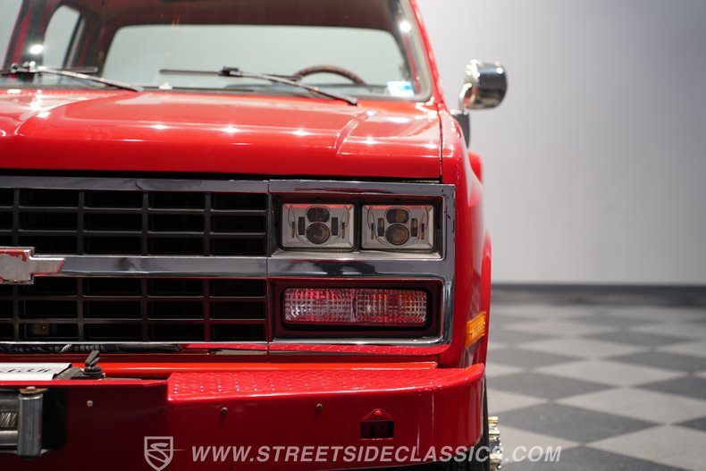 1990 Chevrolet K3500 21