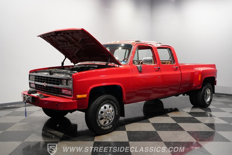 1990 Chevrolet K3500 32