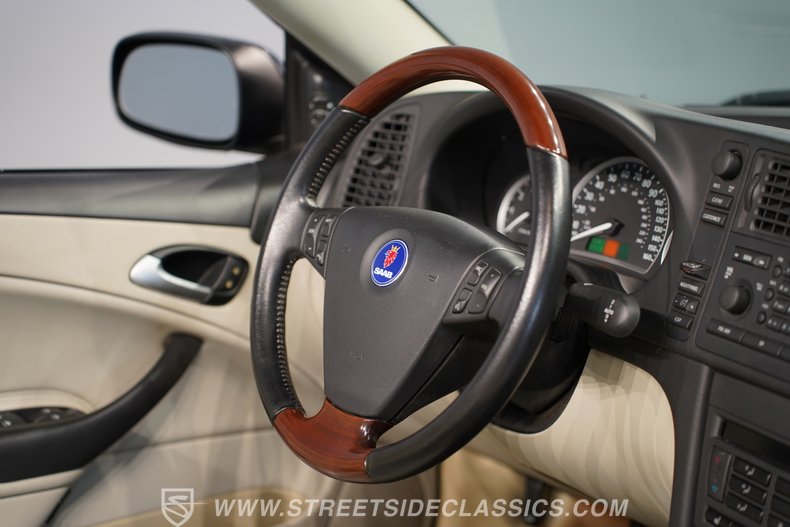 2005 Saab 9-3 Aero 52