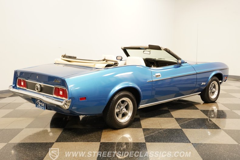 1973 Ford Mustang 13