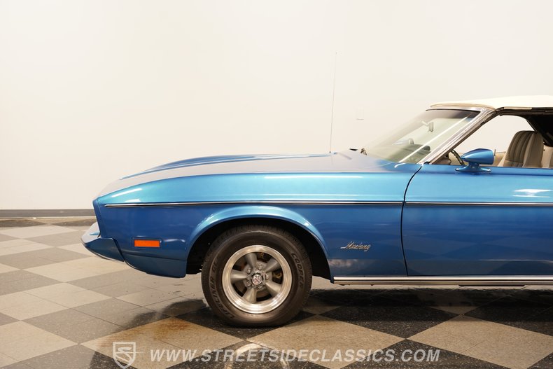 1973 Ford Mustang 24