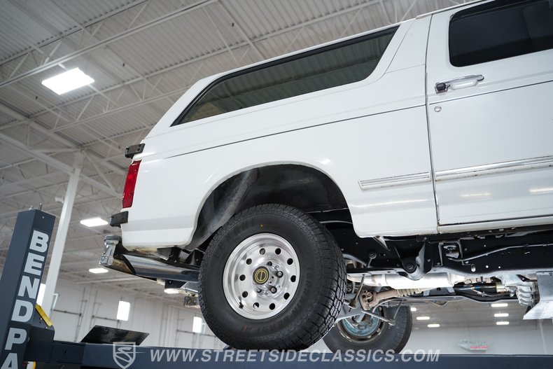 1995 Ford Bronco 73