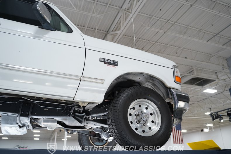 1995 Ford Bronco 75