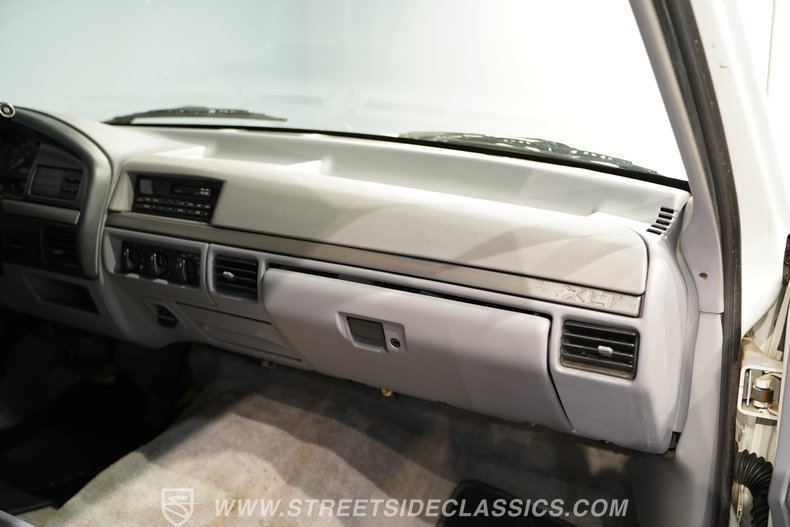 1995 Ford Bronco 53