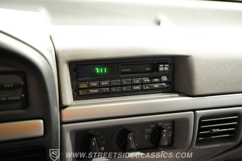 1995 Ford Bronco 43