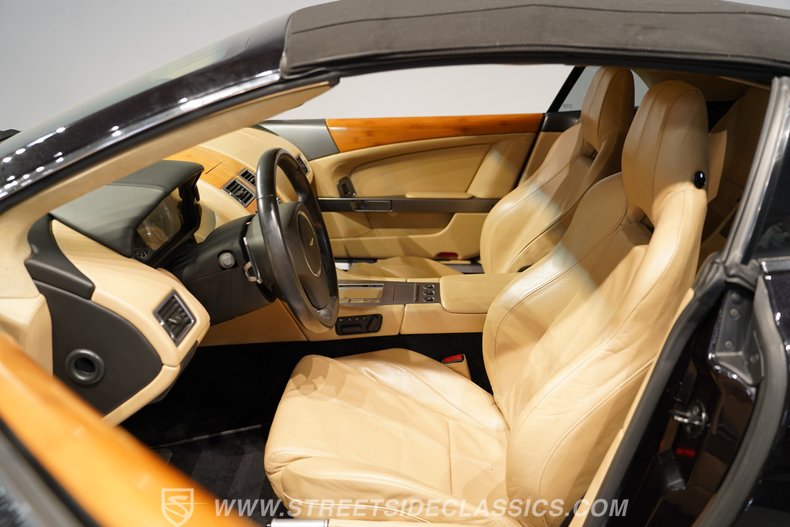 2007 Aston Martin DB9 39