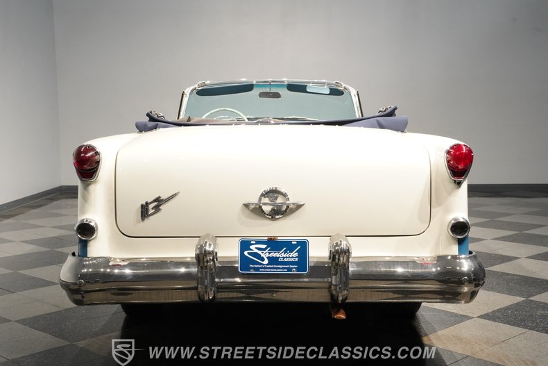1954 Oldsmobile Rocket 88 11