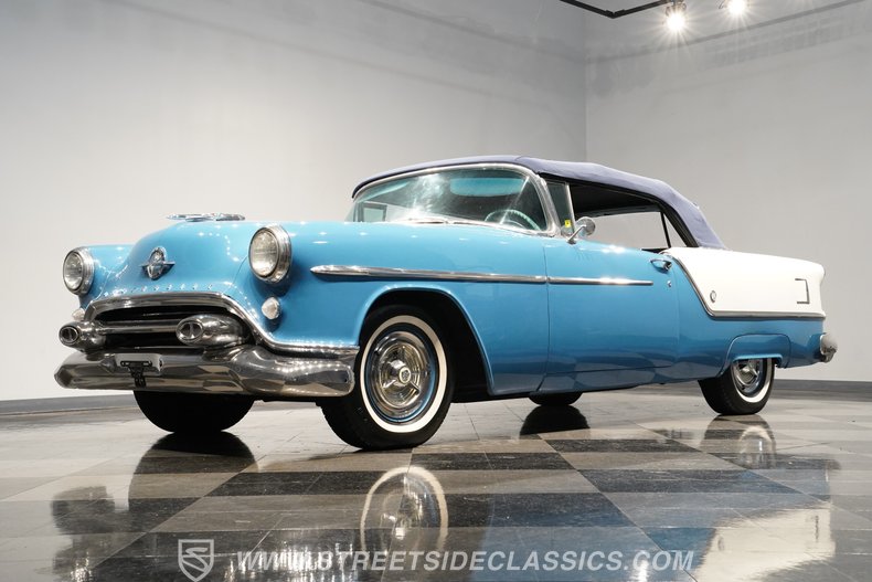 1954 Oldsmobile Rocket 88 22