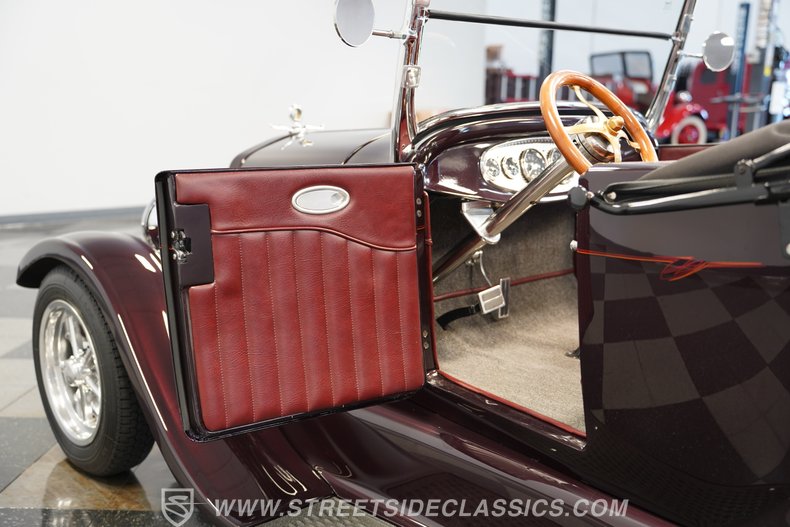 For Sale 1926 Ford Model T Stock# 10418-CHA Fullscreen Grid Image 37