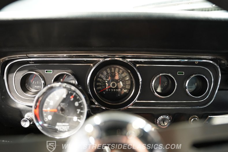 1965 Ford Mustang 41