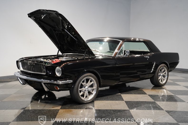 1965 Ford Mustang 32