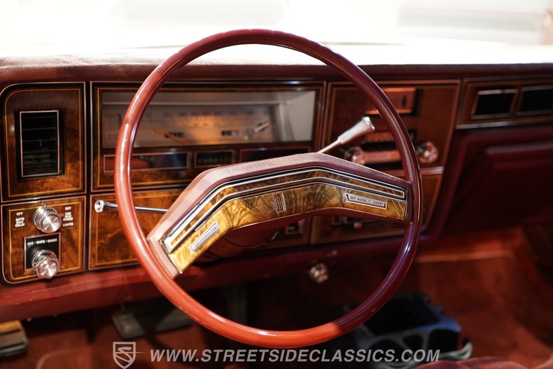 1979 Lincoln Continental 40
