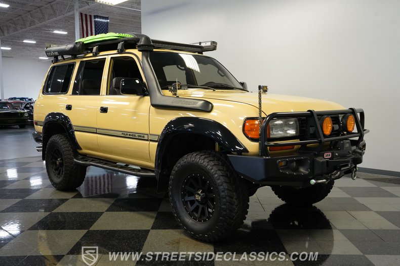 For Sale 1991 Toyota Land Cruiser Stock# 10424-CHA Fullscreen Grid Image 17