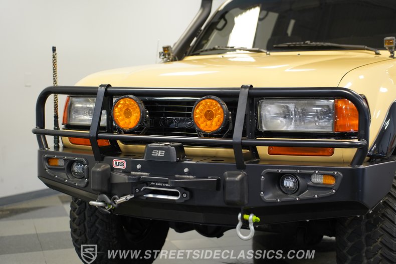 For Sale 1991 Toyota Land Cruiser Stock# 10424-CHA Fullscreen Grid Image 20