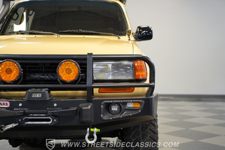 For Sale 1991 Toyota Land Cruiser Stock# 10424-CHA Fullscreen Grid Image 21