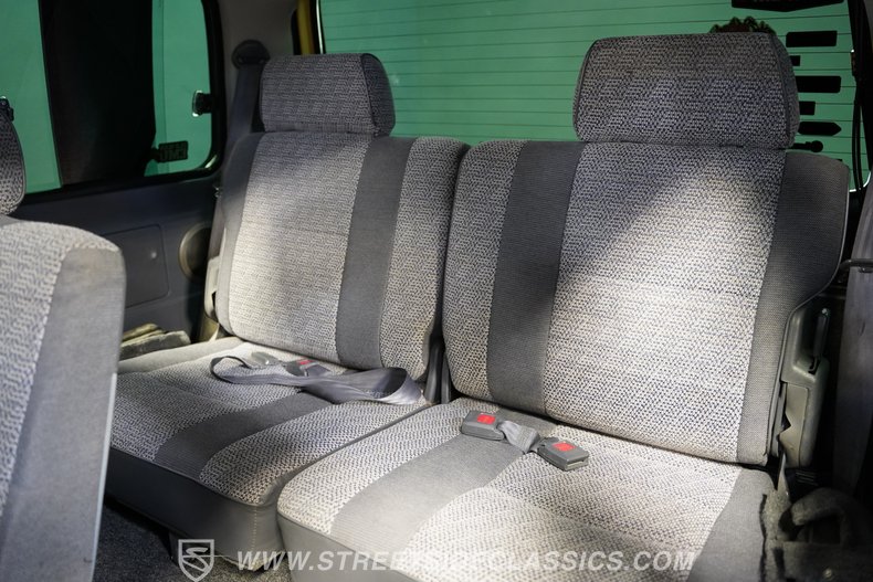 For Sale 1991 Toyota Land Cruiser Stock# 10424-CHA Fullscreen Grid Image 51