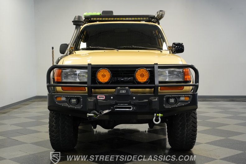 For Sale 1991 Toyota Land Cruiser Stock# 10424-CHA Fullscreen Grid Image 18
