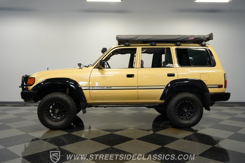 For Sale 1991 Toyota Land Cruiser Stock# 10424-CHA Fullscreen Grid Image 8