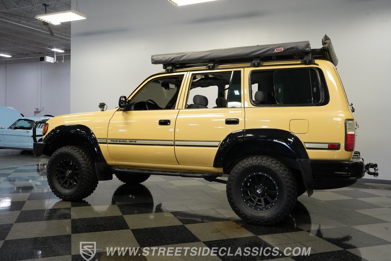 For Sale 1991 Toyota Land Cruiser Stock# 10424-CHA Fullscreen Grid Image 9