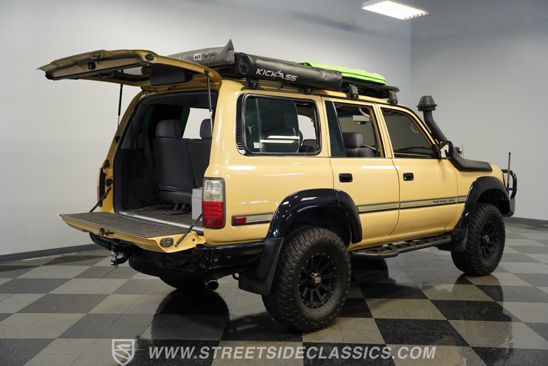 For Sale 1991 Toyota Land Cruiser Stock# 10424-CHA Fullscreen Grid Image 63