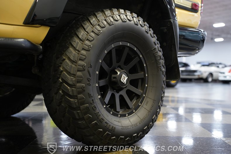 For Sale 1991 Toyota Land Cruiser Stock# 10424-CHA Fullscreen Grid Image 68