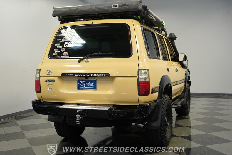 For Sale 1991 Toyota Land Cruiser Stock# 10424-CHA Fullscreen Grid Image 12