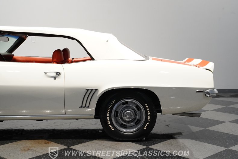 1969 Chevrolet Camaro 25