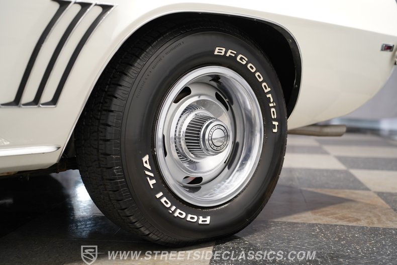 1969 Chevrolet Camaro 61