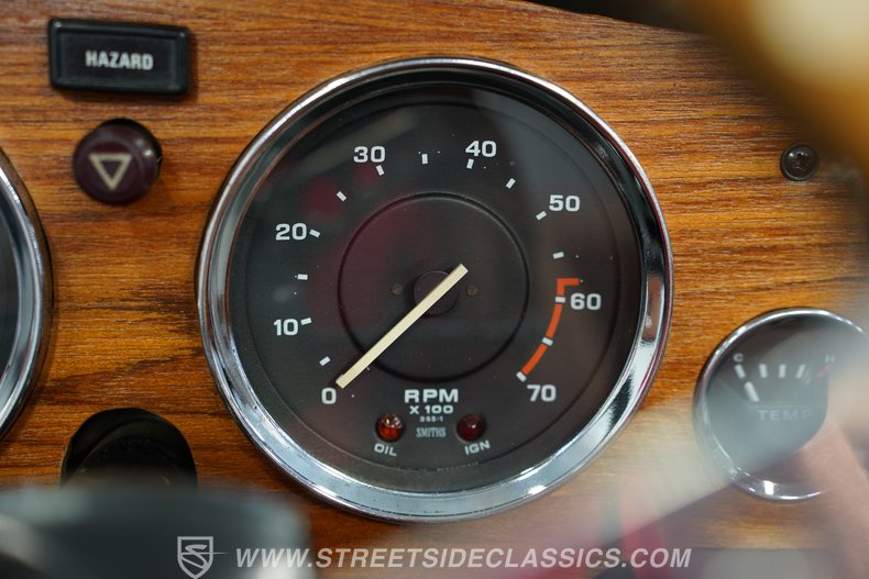 1973 Triumph TR6 41