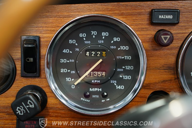 1973 Triumph TR6 40