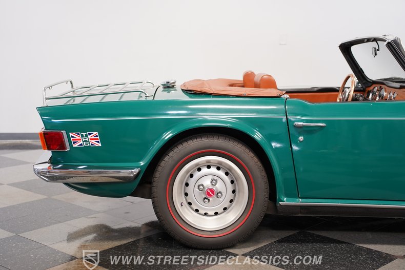 1973 Triumph TR6 30