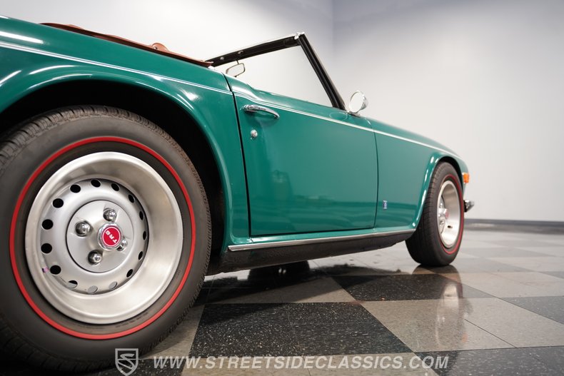 1973 Triumph TR6 29