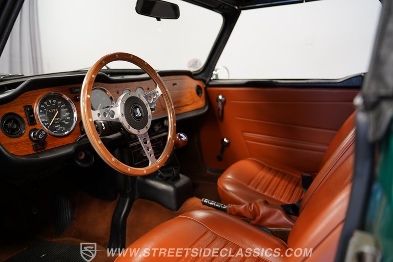 1973 Triumph TR6 4