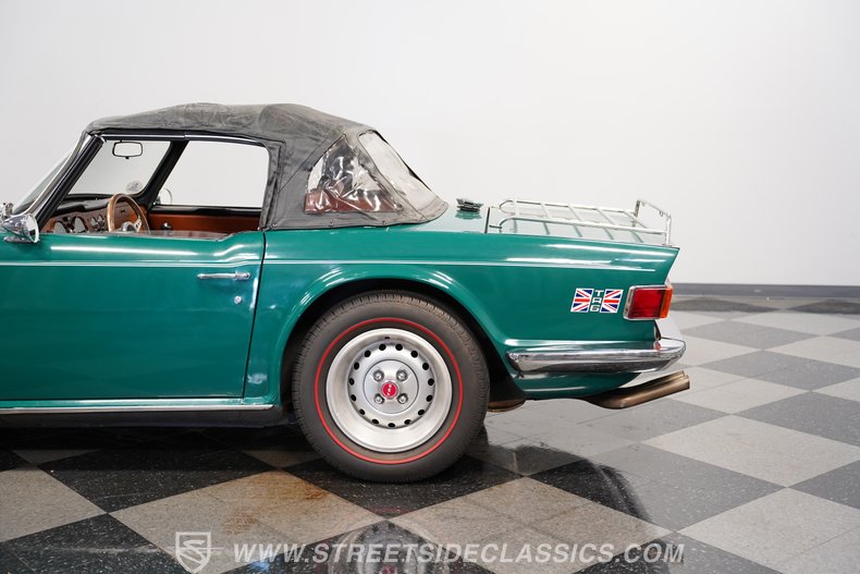 1973 Triumph TR6 25
