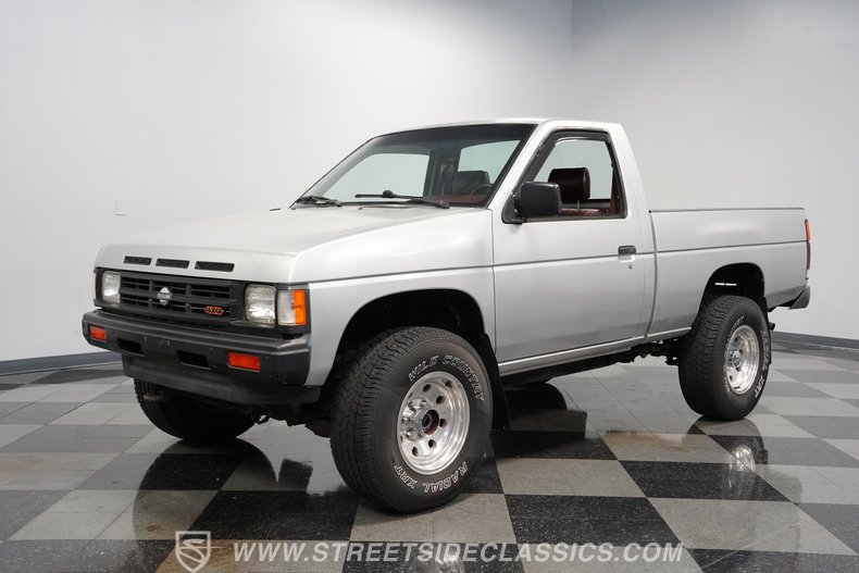 1990 Nissan Hardbody 6